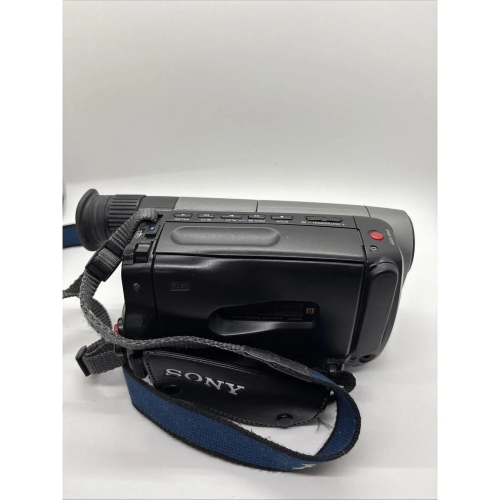 Sony ccd trv11